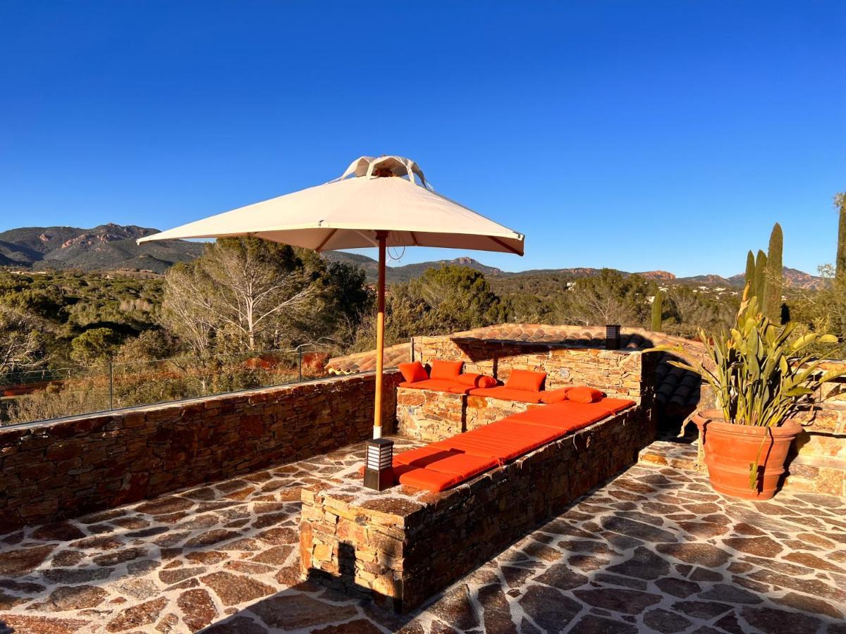 Villa Familiale Avec Vue Imprenable แซ็งต์-ราฟาเอล ภายนอก รูปภาพ